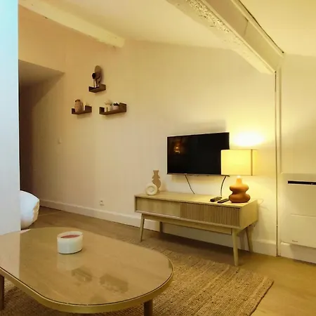 300m Gare Le Refuge Agenais Апартаменты Ажен